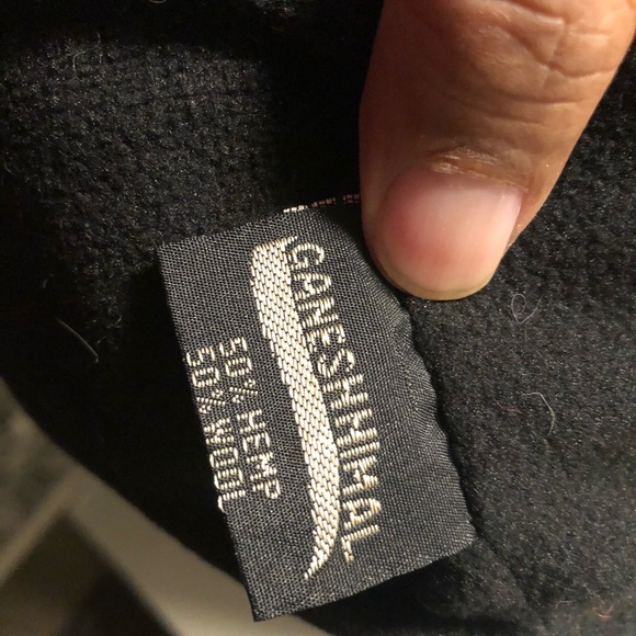 Ganeshhmal Women’s Dark Orange Hand Knit Crochet Beanie Hats Size One - Picture 8 of 10